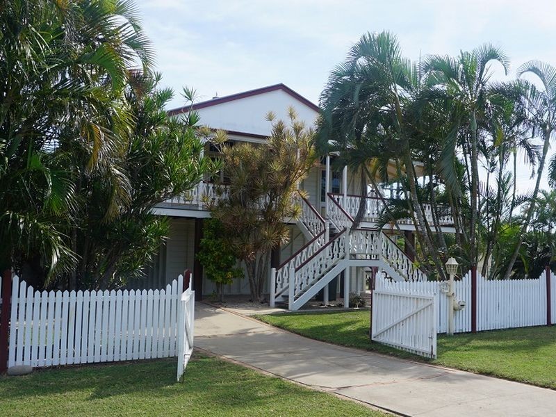 2 Dalrymple St, Bowen QLD 4805
