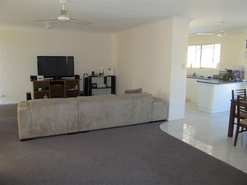 28 Crofton Street, Bowen QLD 4805