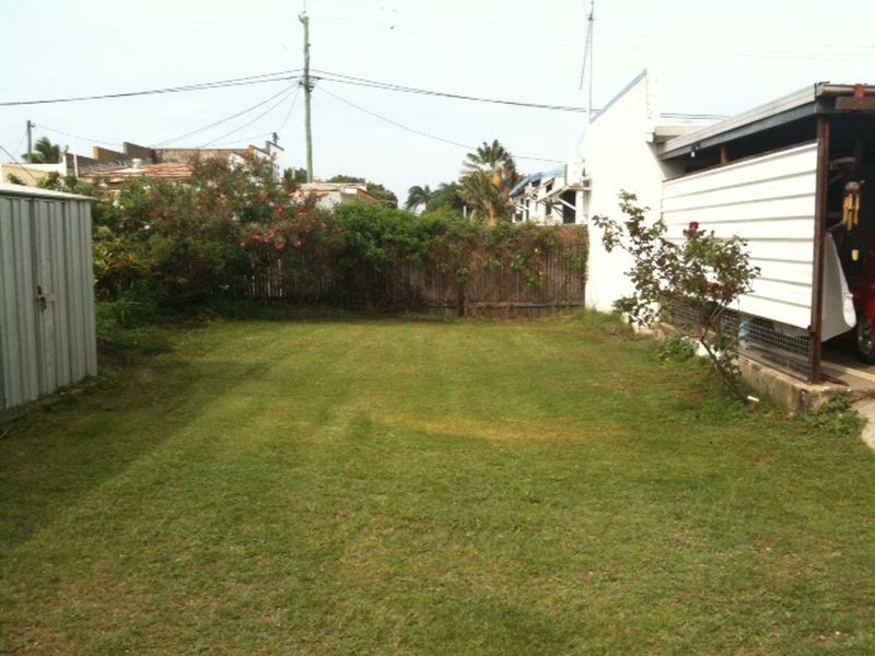 33 Murroona Road, Bowen QLD 4805