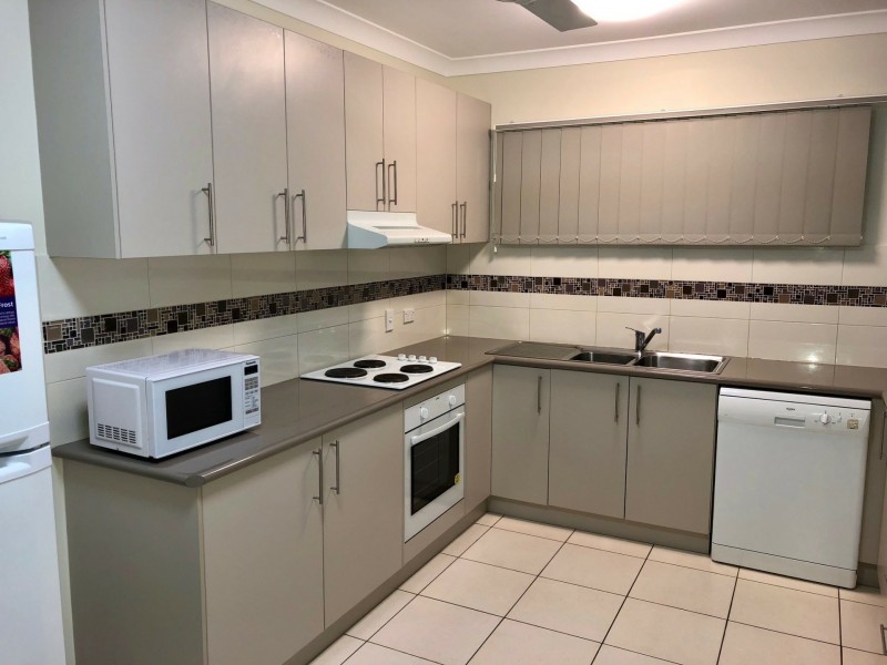 62 Livingstone Street, Bowen QLD 4805