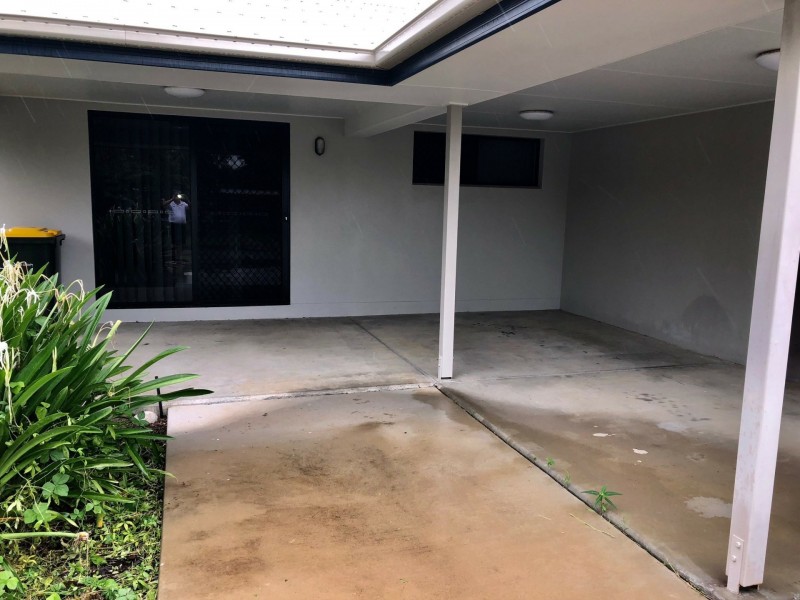 62 Livingstone Street, Bowen QLD 4805