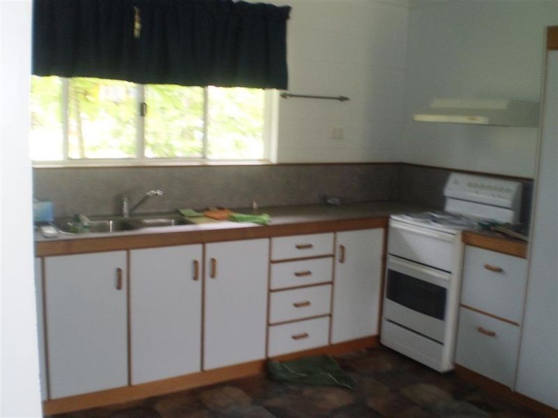 3 Jilletts Lane, Bowen QLD 4805