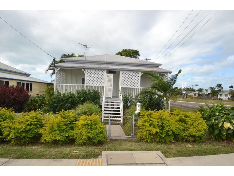 82 Herbert Street, Bowen QLD 4805