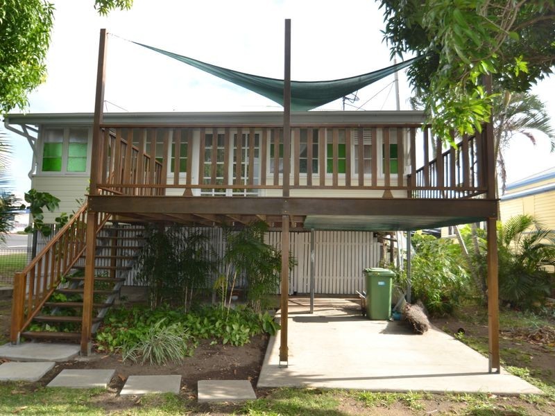 82 Herbert Street, Bowen QLD 4805