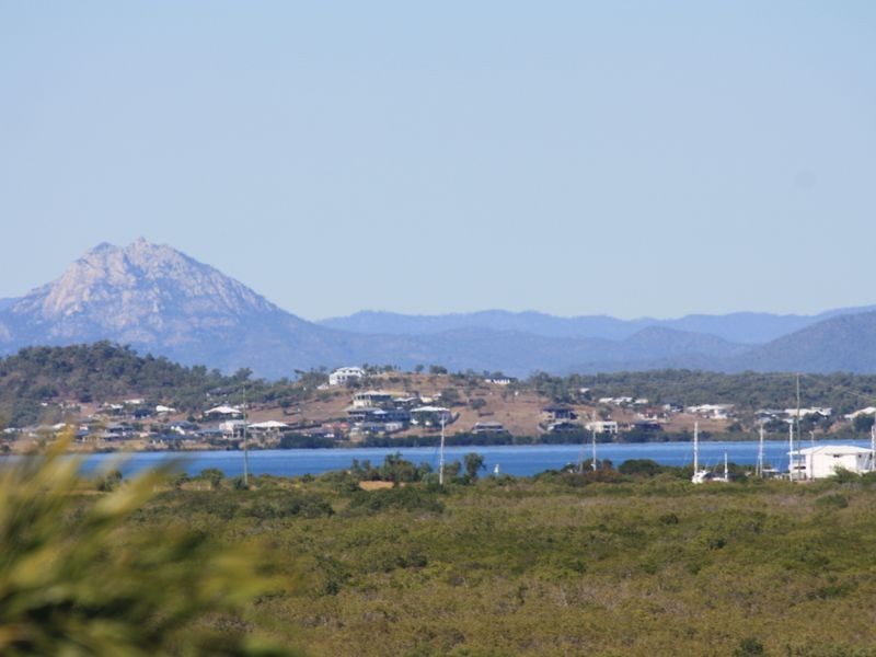 11 Avicennia Street, Bowen QLD 4805