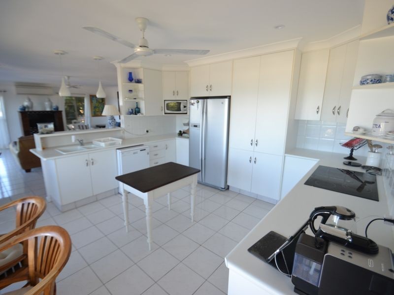 11 Avicennia Street, Bowen QLD 4805