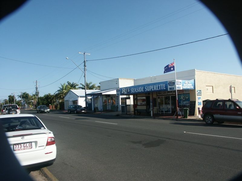 41 Murroona Road, Bowen QLD 4805