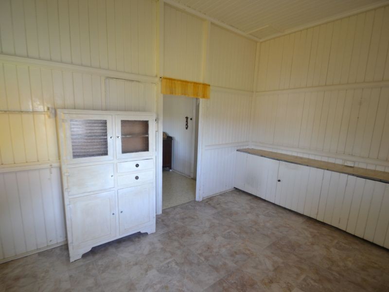 88 Herbert Street, Bowen QLD 4805