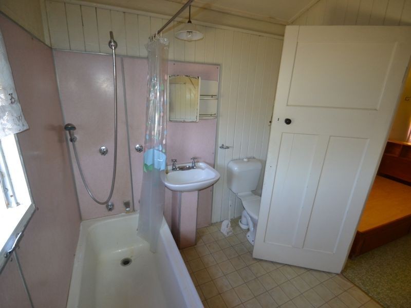 88 Herbert Street, Bowen QLD 4805