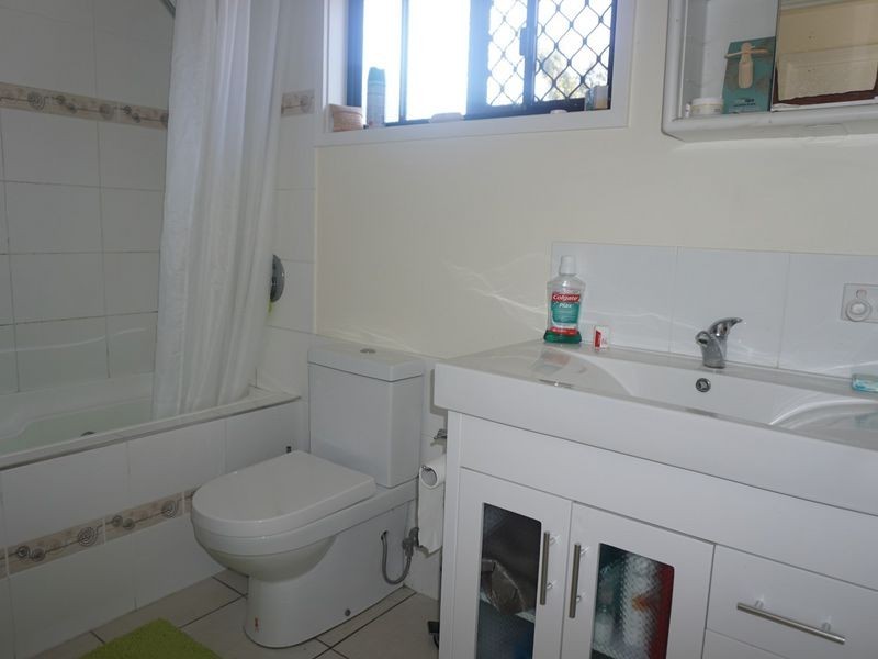 25 Field Street, Bowen QLD 4805