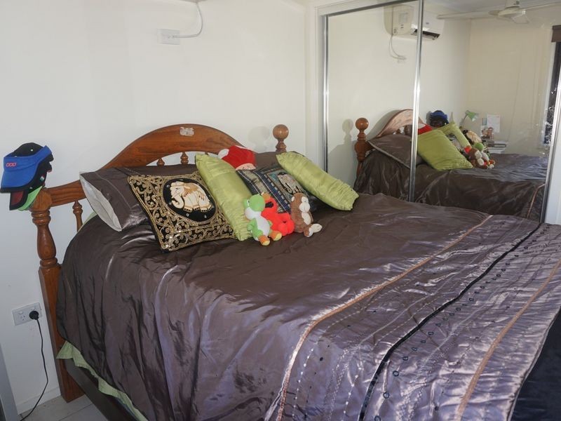 25 Field Street, Bowen QLD 4805