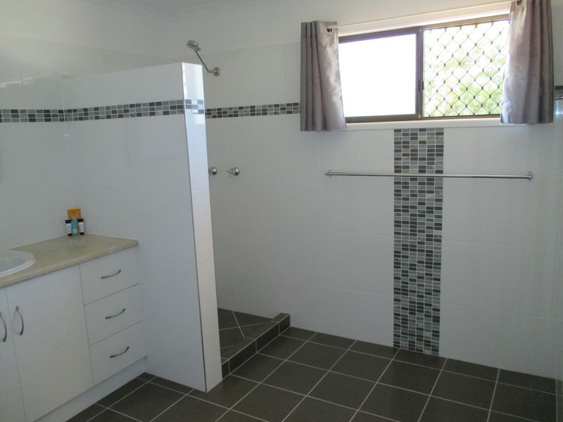 4 Daniel Street, Bowen QLD 4805