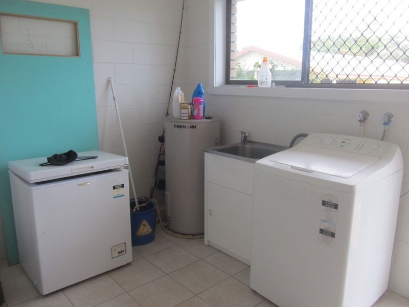 4 Daniel Street, Bowen QLD 4805