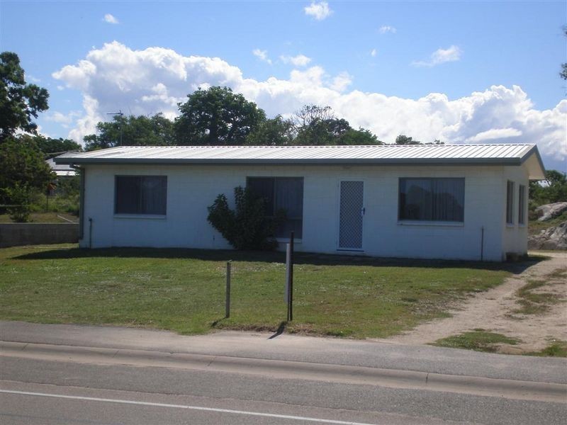 31 Soldiers Road, Bowen QLD 4805