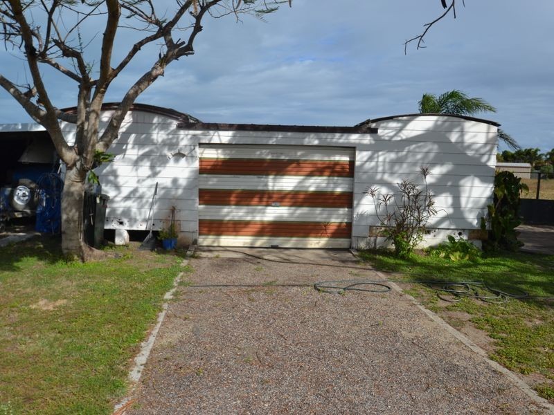 54 Avoca Road, Bowen QLD 4805