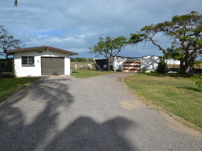 54 Avoca Road, Bowen QLD 4805