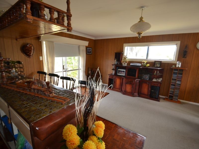 54 Avoca Road, Bowen QLD 4805