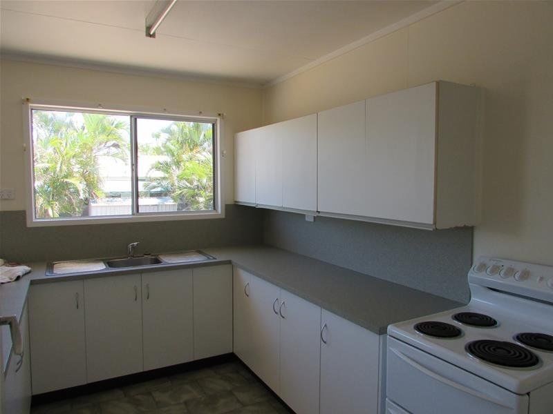 5 Rodney Street, Bowen QLD 4805