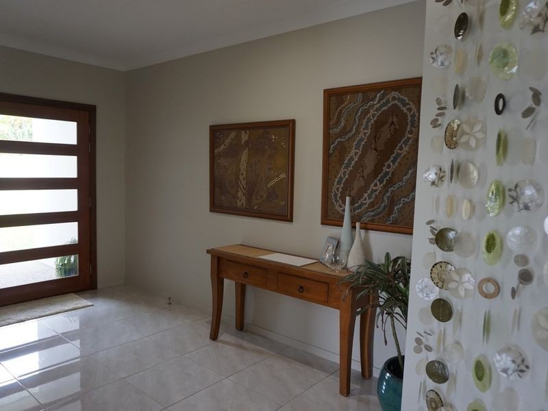 19 Harbour View Terrace, Bowen QLD 4805