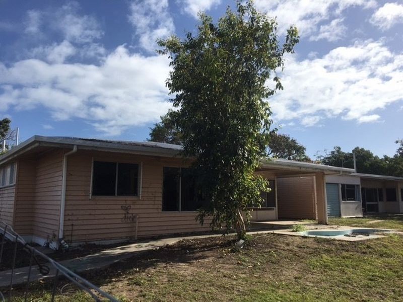 14 Sinclair Street, Bowen QLD 4805