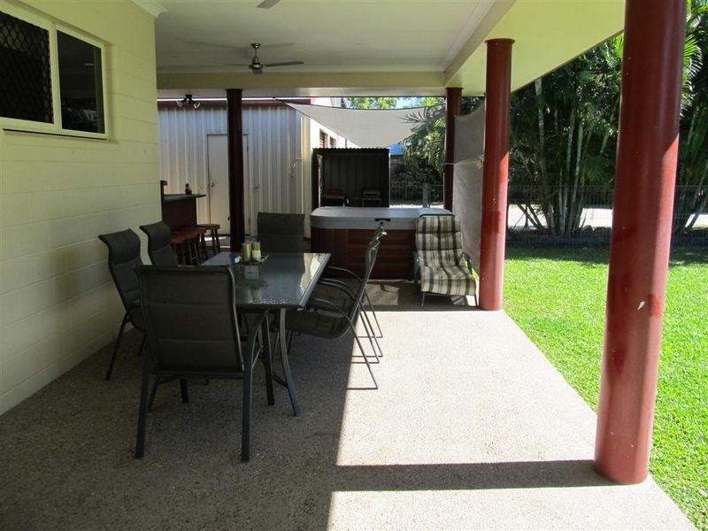 37 Betzels Lane, Bowen QLD 4805