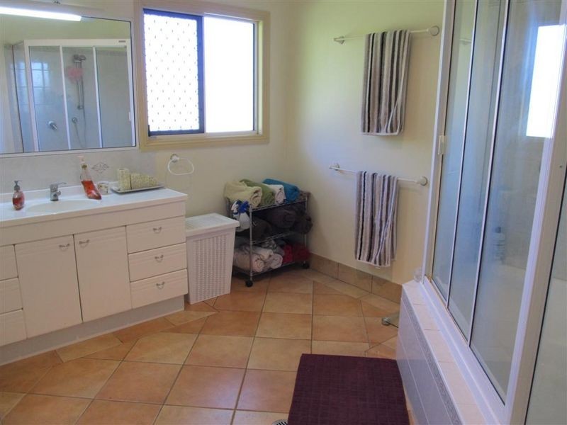 37 Betzels Lane, Bowen QLD 4805