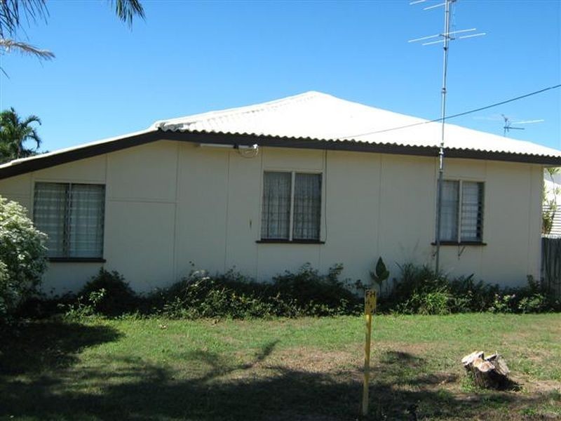 6 Field Street, Bowen QLD 4805
