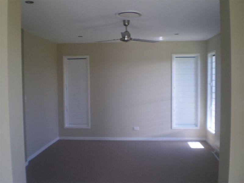 4 Silk Road, Bowen QLD 4805