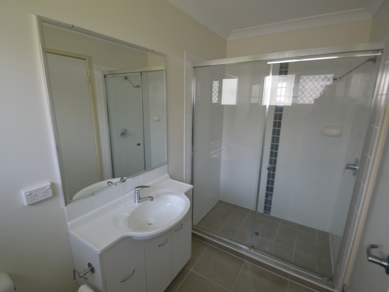 9 Sapphire Crescent, Bowen QLD 4805