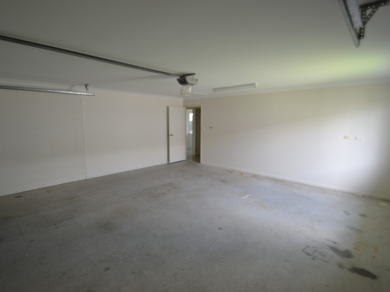 9 Sapphire Crescent, Bowen QLD 4805