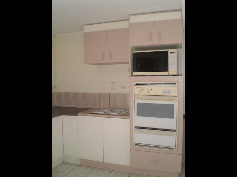 3 Hay Street, Bowen QLD 4805
