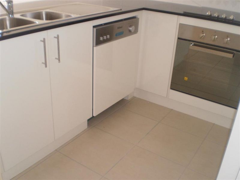 4/74a Powell Street, Bowen QLD 4805