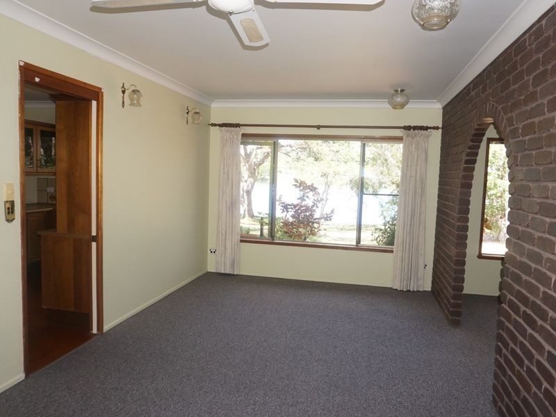 41 Hillview Road, Bowen QLD 4805