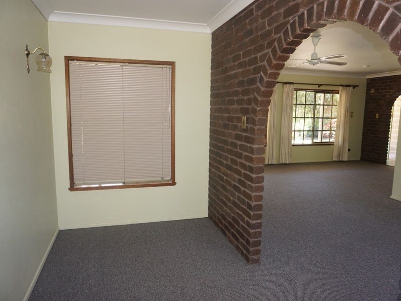 41 Hillview Road, Bowen QLD 4805