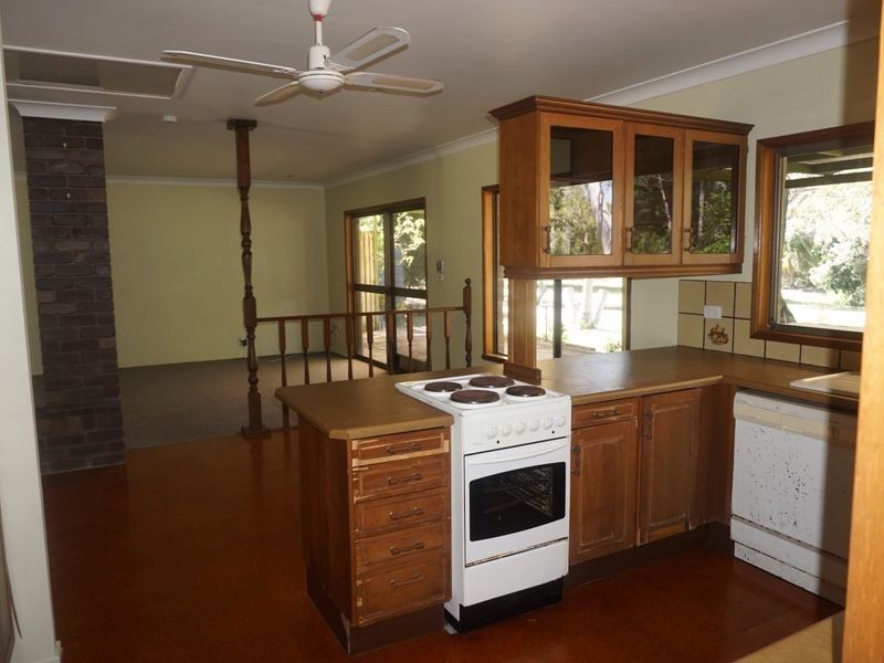 41 Hillview Road, Bowen QLD 4805