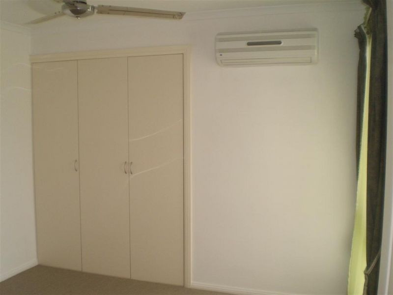 2/2 Allan Place, Bowen QLD 4805
