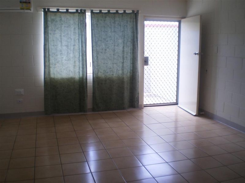 1/25 St Kilda Street, Bowen QLD 4805