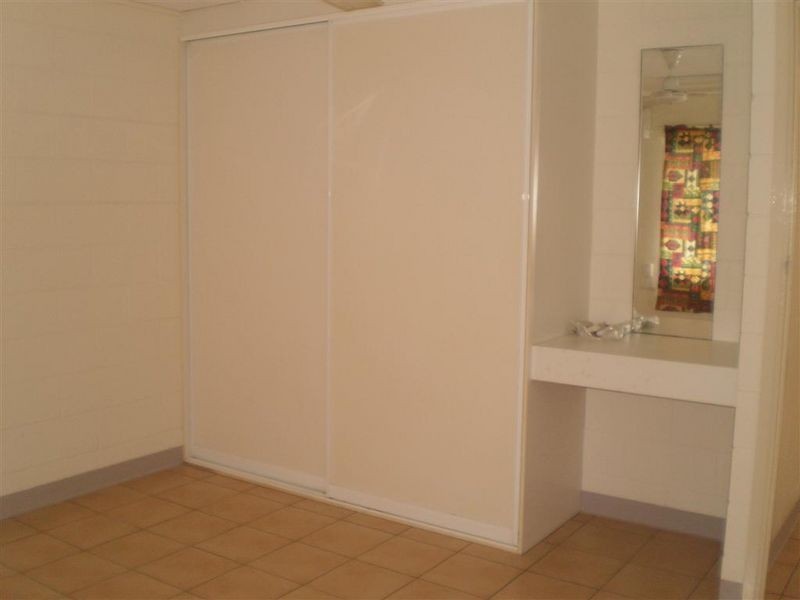 1/25 St Kilda Street, Bowen QLD 4805