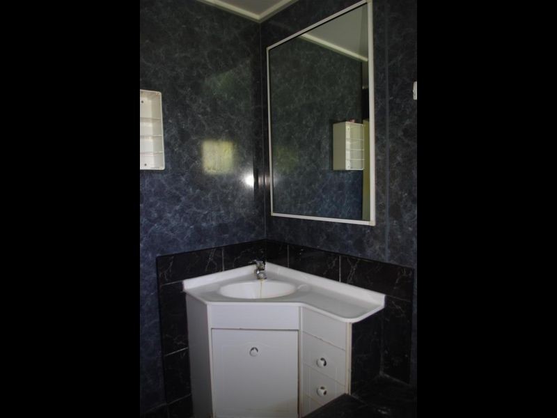 28 Livingstone Street, Bowen QLD 4805