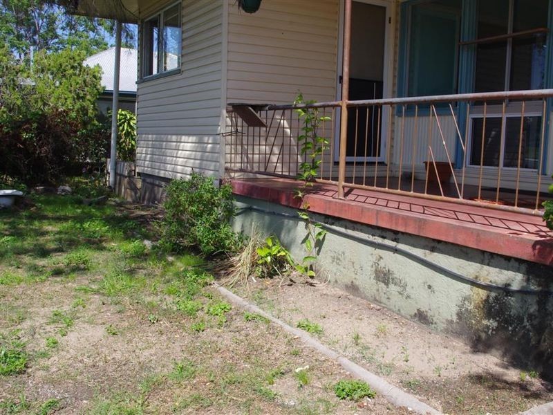 28 Livingstone Street, Bowen QLD 4805