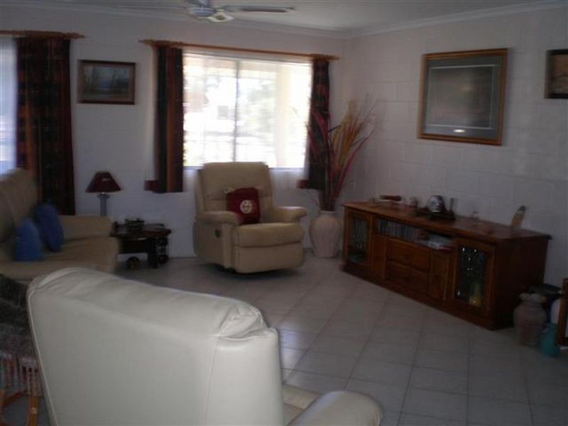 75 Flemington Road, Bowen QLD 4805