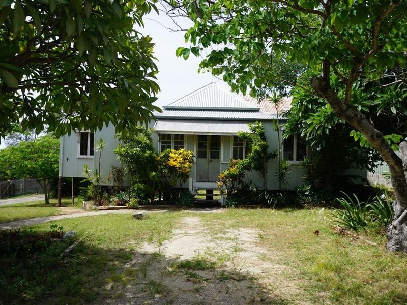 63 Kennedy Street, Bowen QLD 4805