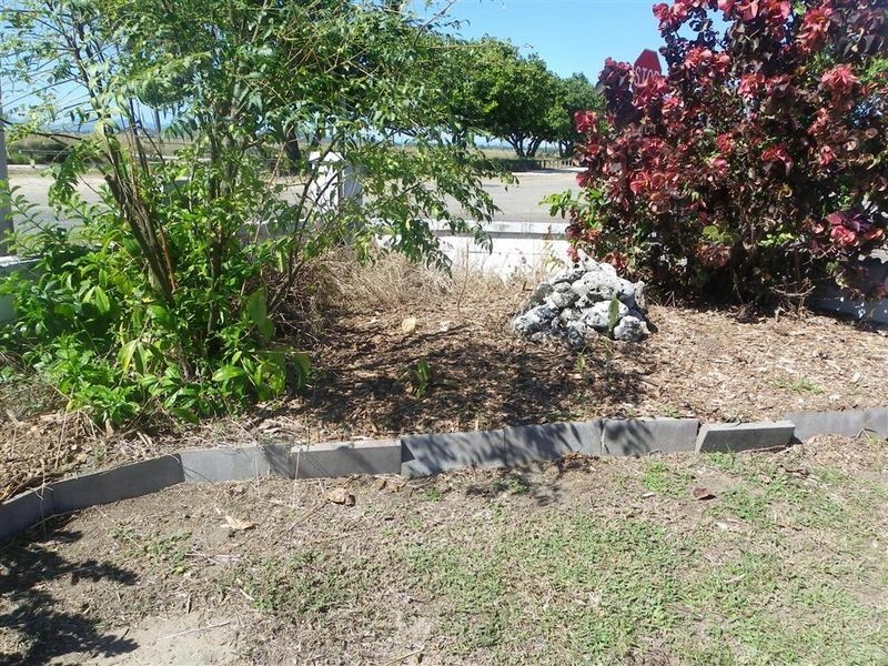 61 The Esplanade, Queens Beach, Bowen QLD 4805