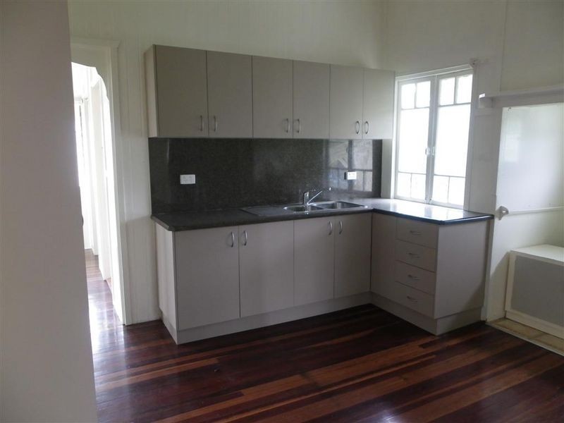 25 Kennedy Street, Bowen QLD 4805