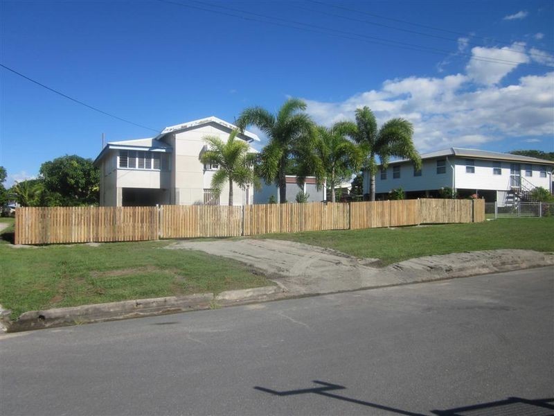 25 Kennedy Street, Bowen QLD 4805