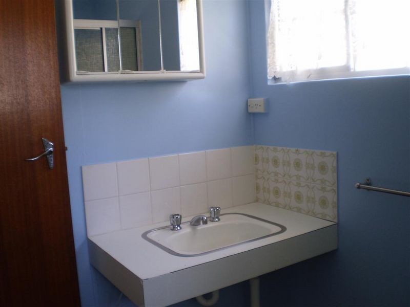 2/57 Poole Street, Bowen QLD 4805