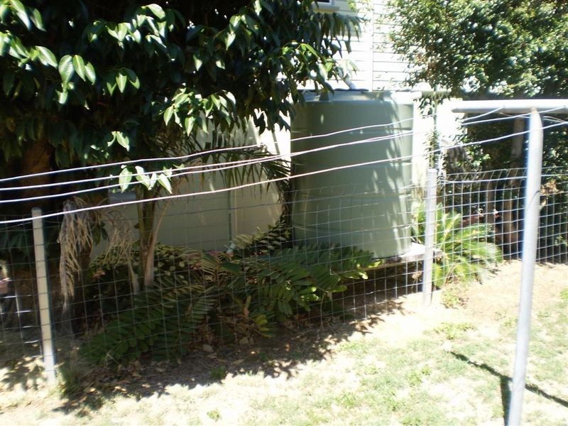 2/57 Poole Street, Bowen QLD 4805