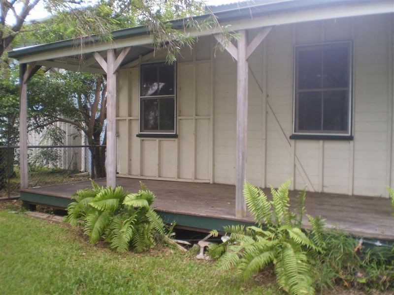 5 Gordon Street, Bowen QLD 4805