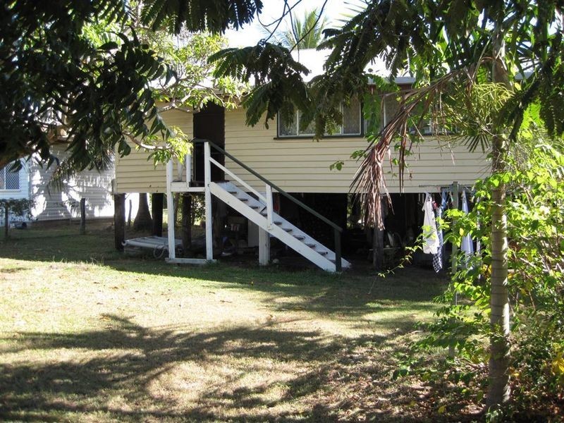 99 Powell Street, Bowen QLD 4805