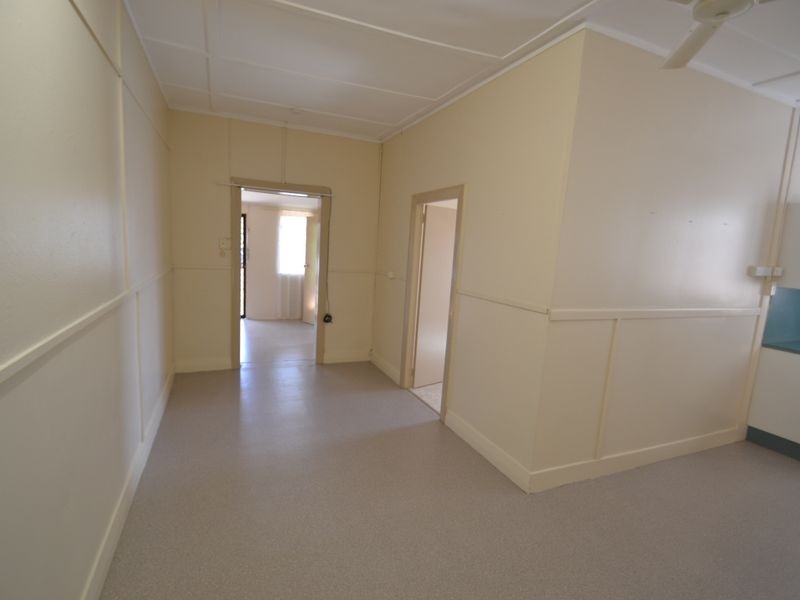 2/30 Murroona Street, Bowen QLD 4805